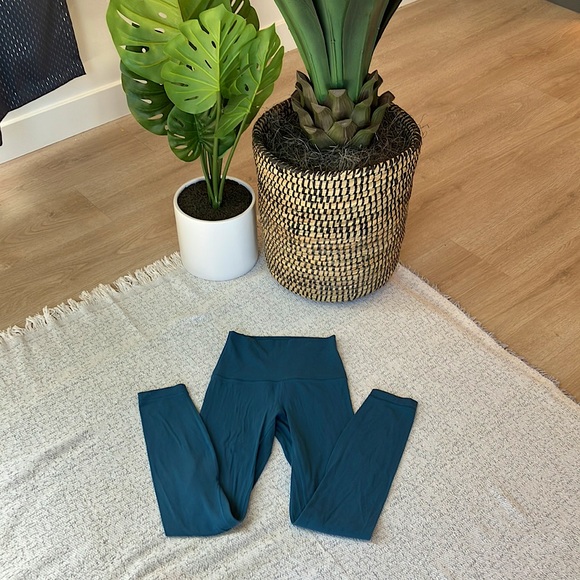 Lululemon Align Pant - Picture 1 of 5